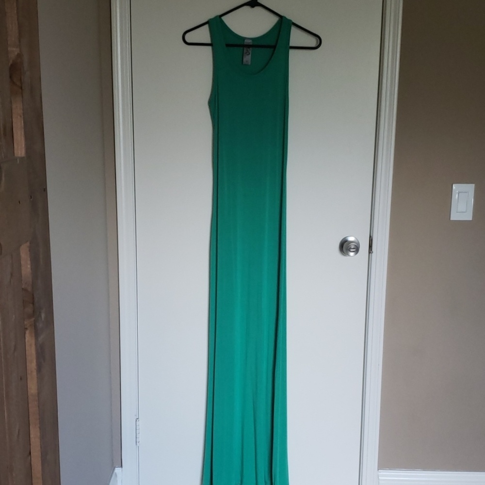 NWOT Go Couture Maxi Dress